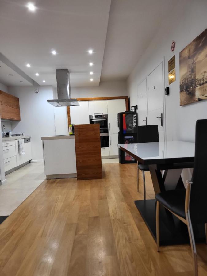 كراكوفيا Amber Hostel Szlak المظهر الخارجي الصورة