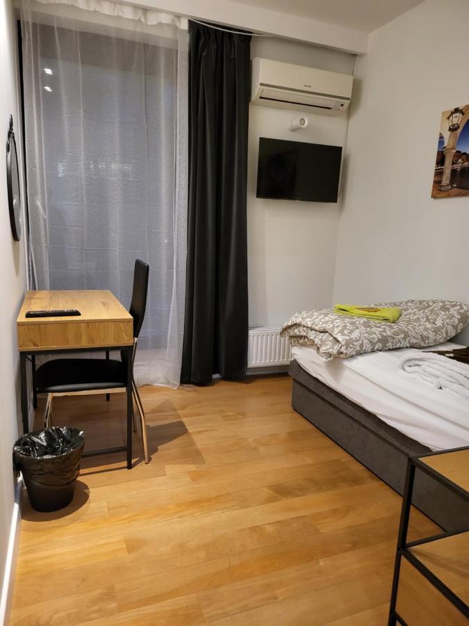 كراكوفيا Amber Hostel Szlak المظهر الخارجي الصورة